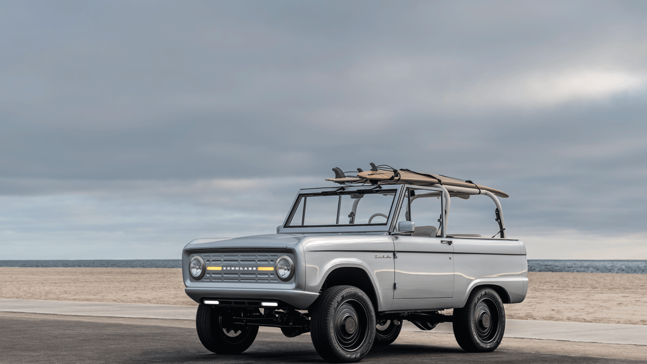 1971 Ford Bronco Metallic Silver White Exterior