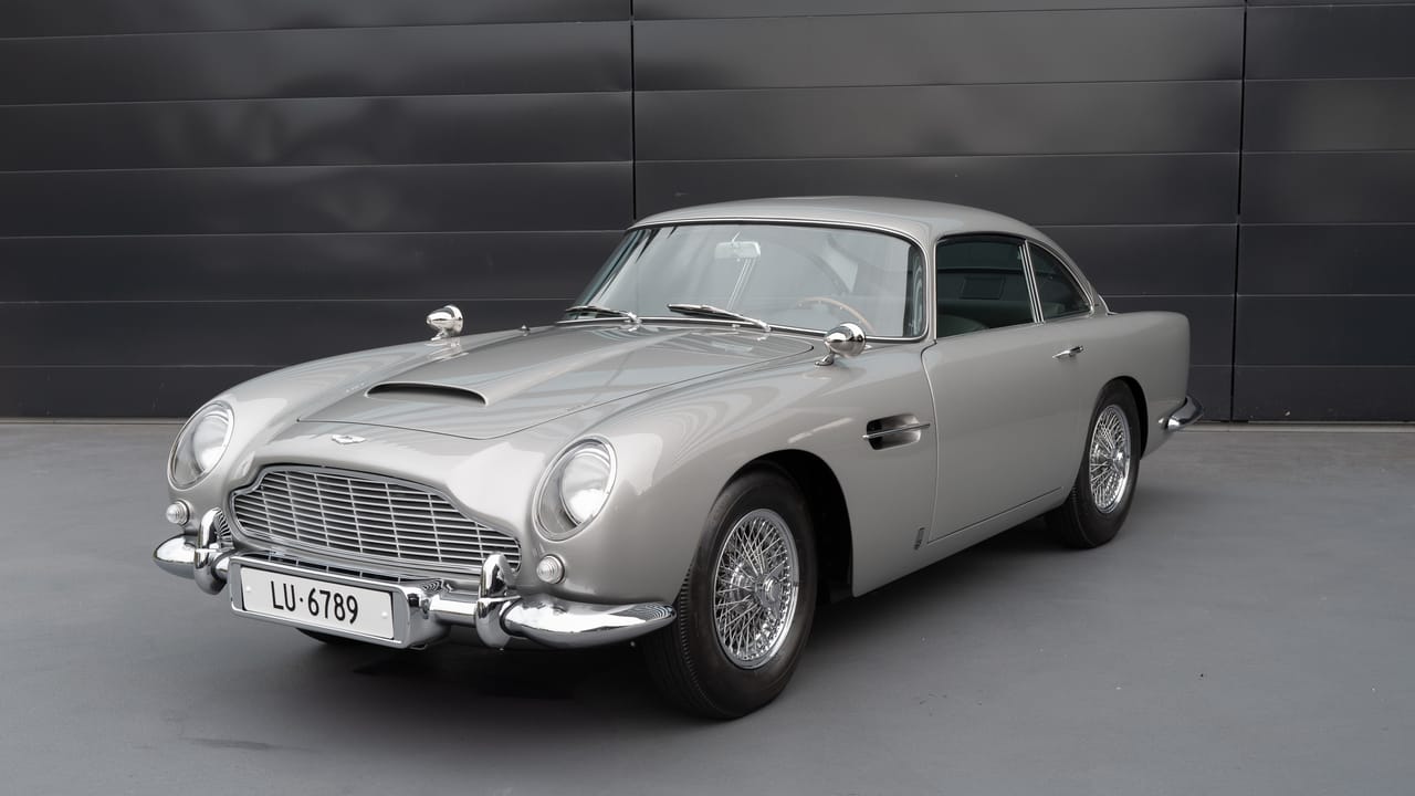2020 Aston Martin DB5 Continuation Goldfinger Edition Silver Birch Exterior
