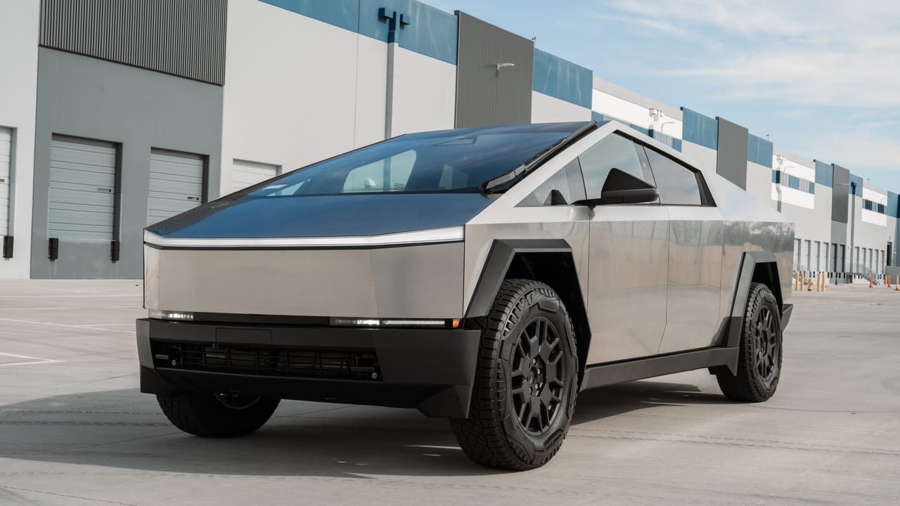 2024 Cybertruck Cyberbeast Stainless Steel Exoskeleton Exterior