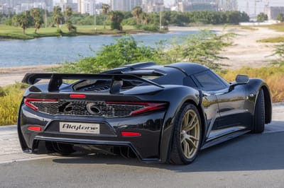 2021 Genty Akylone  Exterior