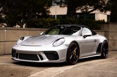 2019 Porsche 911 Speedster GT Silver Metallic Exterior
