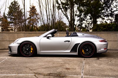 2019 Porsche 911 Speedster GT Silver Metallic Exterior