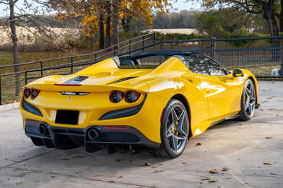 2022 Ferrari  F8 spider  Exterior