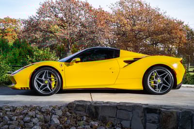 2022 Ferrari  F8 spider  Exterior