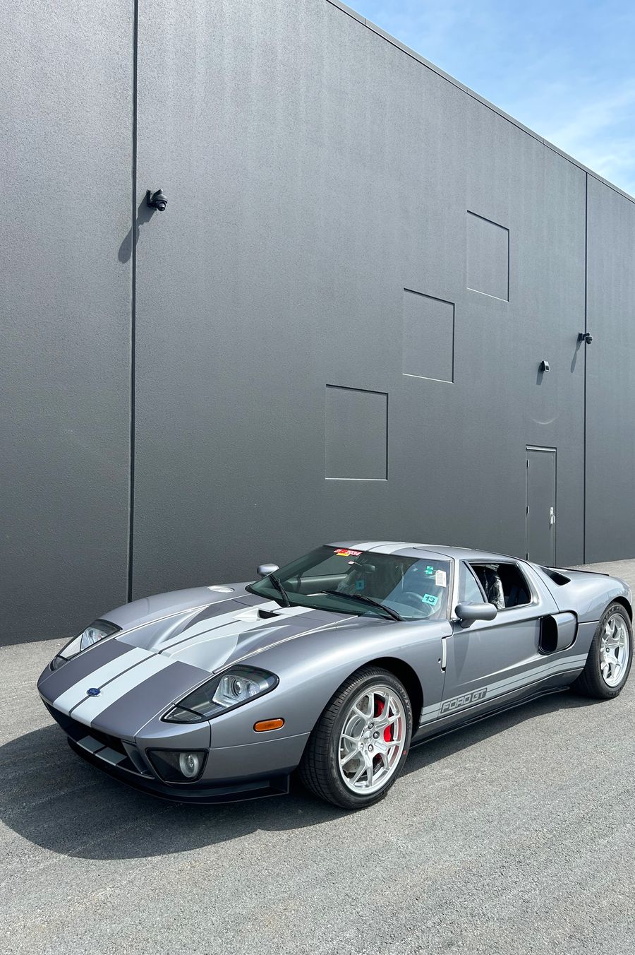 2006 Ford GT Thumbnail
